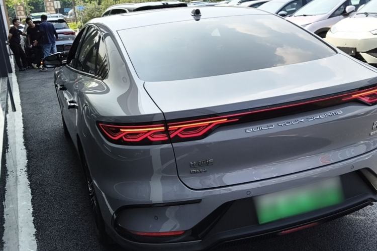 Used BYD Han 2025 DM-i Intelligent Driving Edition 125KM LiDAR Flagship Model Exterior 2