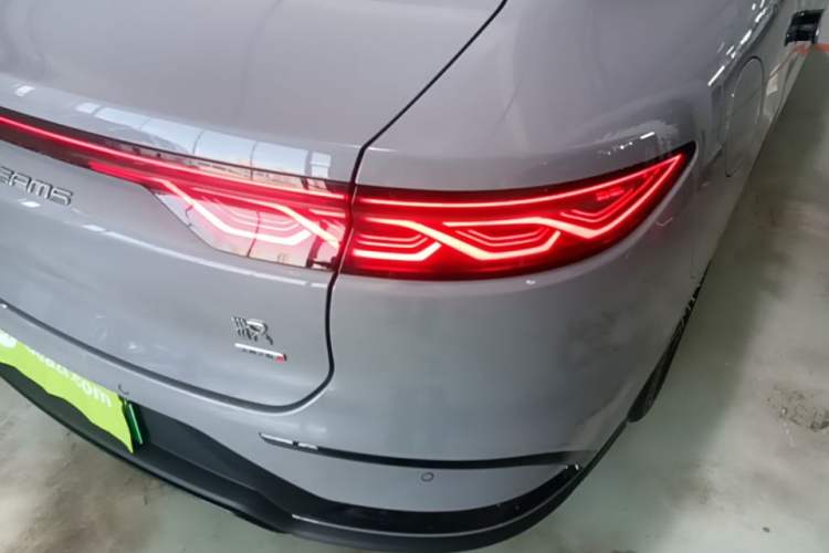 Used BYD Han 2025 DM-i Intelligent Driving Edition 125KM LiDAR Flagship Model Exterior 3