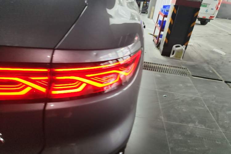 Used BYD Han 2025 EV 605KM Prestige Model Exterior 3