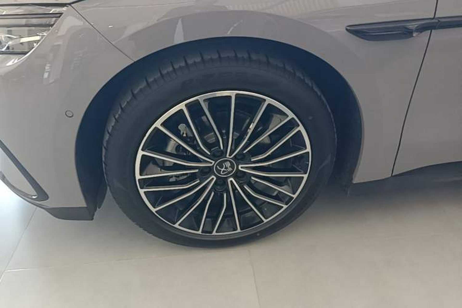 Used BYD Han 2025 DM-i Intelligent Driving Edition 125KM LiDAR Flagship Model Exterior 4