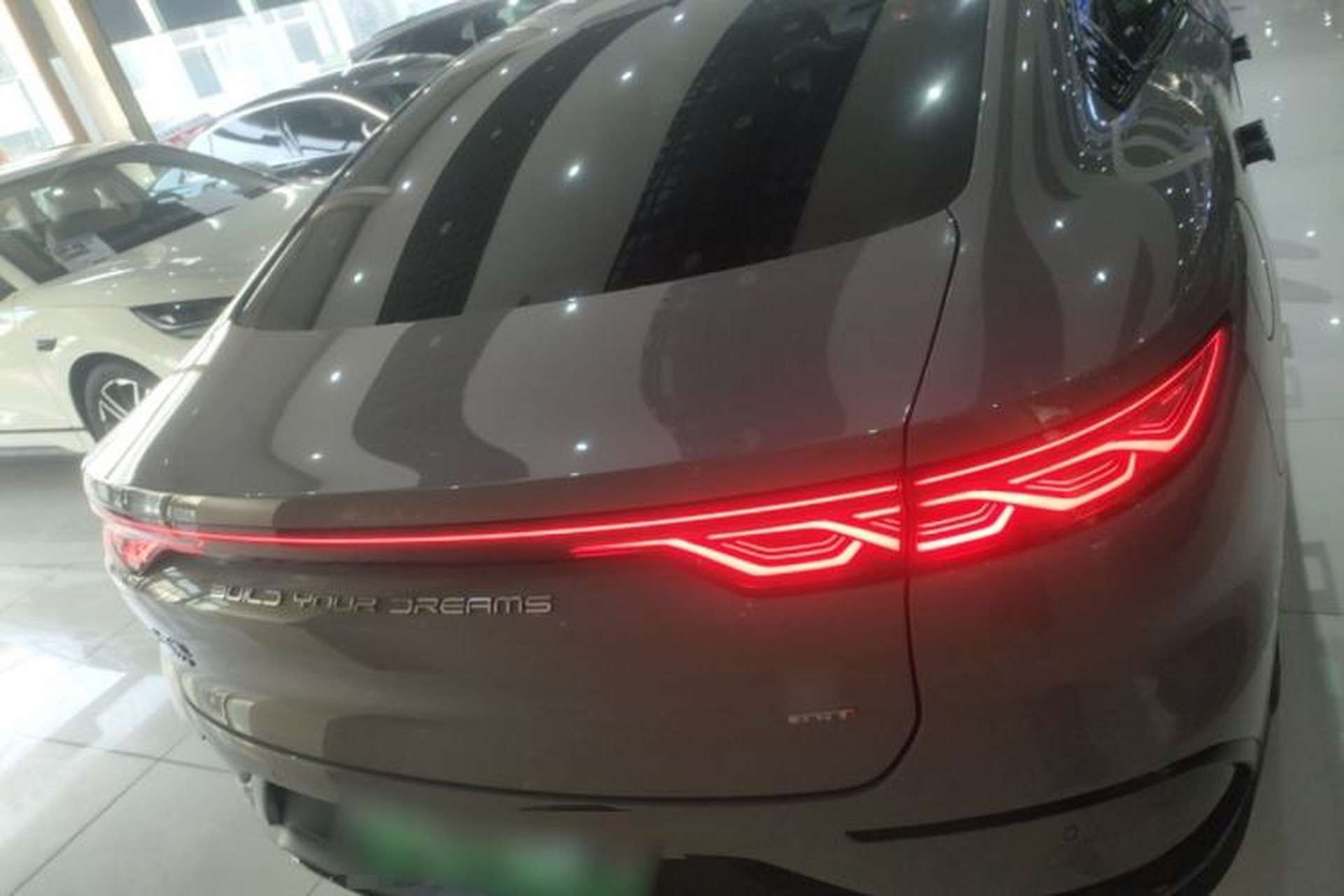 Used BYD Han 2025 DM-i Intelligent Driving Edition 125KM LiDAR Flagship Model Exterior 4