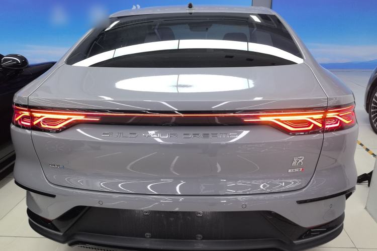 Used BYD Han 2025 DM-i Intelligent Driving Edition 125KM LiDAR Flagship Model Exterior 4