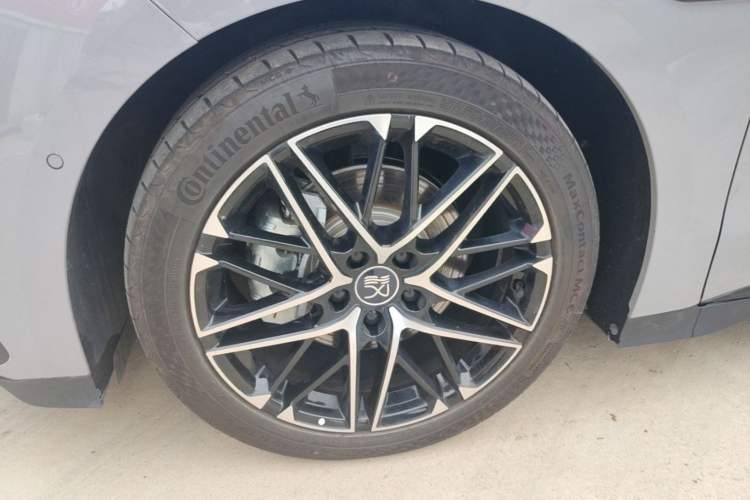 Used BYD Han 2025 EV 605KM Prestige Model Exterior 4