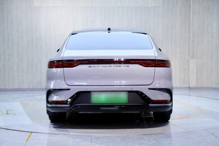 Used BYD Han 2025 DM-i 125KM LiDAR-Powered Intelligent Driving Model Exterior 5