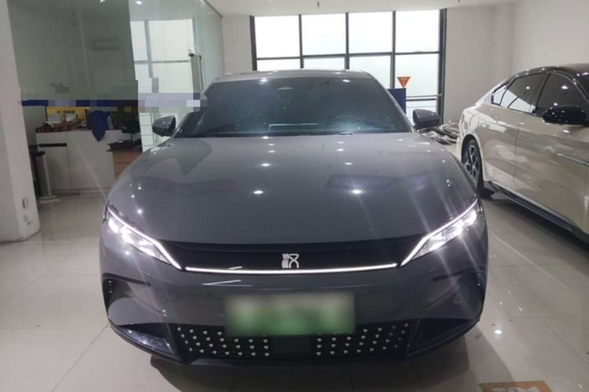 Used BYD Han 2025 DM-i 125KM Prestige Model Front