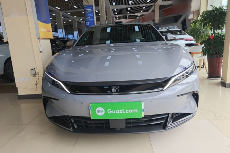 Used BYD Han 2025 DM-i Intelligent Driving Edition 125KM LiDAR Flagship Model Front
