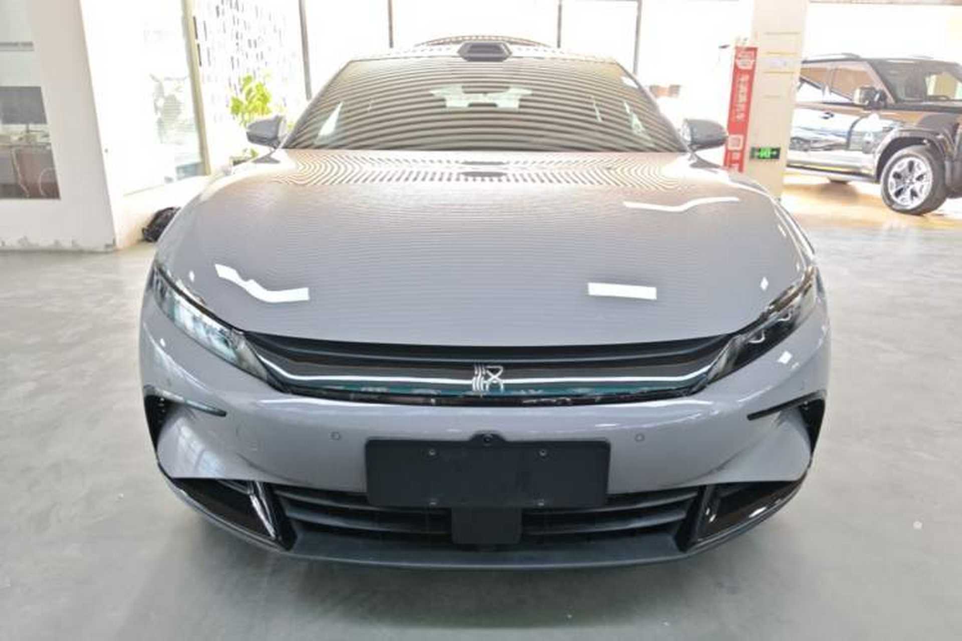 Used BYD Han 2025 DM-i Intelligent Driving Edition 125KM Prestige Model Front