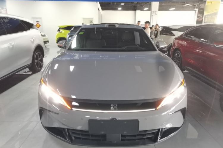 Used BYD Han 2025 DM-i 125KM LiDAR-Powered Intelligent Driving Model Front