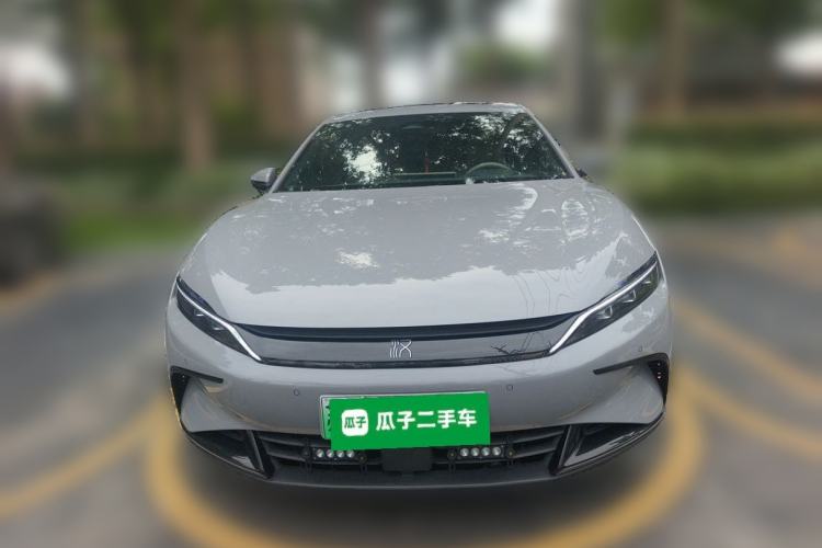 Used BYD Han 2025 DM-i Smart Drive 125KM Prestige Model Front