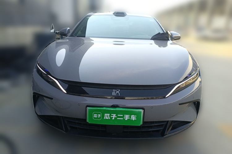 Used BYD Han 2025 DM-i Intelligent Driving Edition 125KM Prestige Model Front