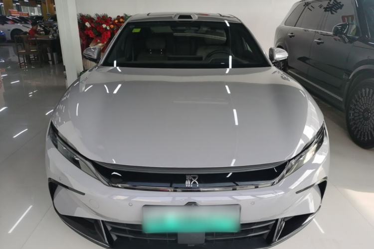 Used BYD Han 2025 DM-i Intelligent Driving Edition 125KM LiDAR Flagship Model Front