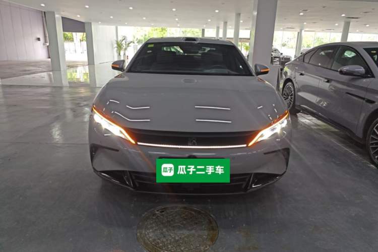 Used BYD Han 2025 DM-i 125KM LiDAR-Powered Intelligent Driving Model Front