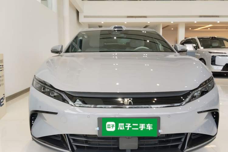 Used BYD Han 2025 DM-i Intelligent Driving Edition 125KM LiDAR Flagship Model Front