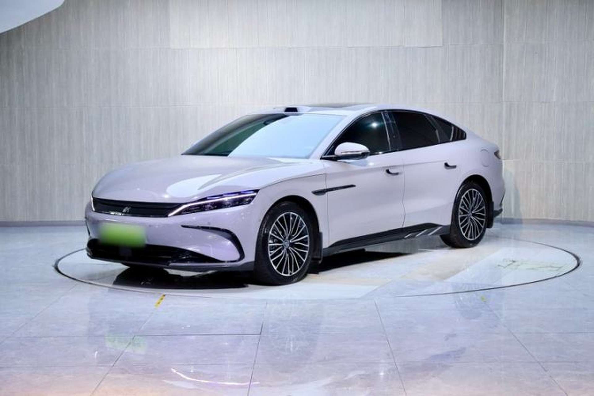 Used BYD Han 2025 DM-i 125KM LiDAR-Powered Intelligent Driving Model Front Left 45 Deg