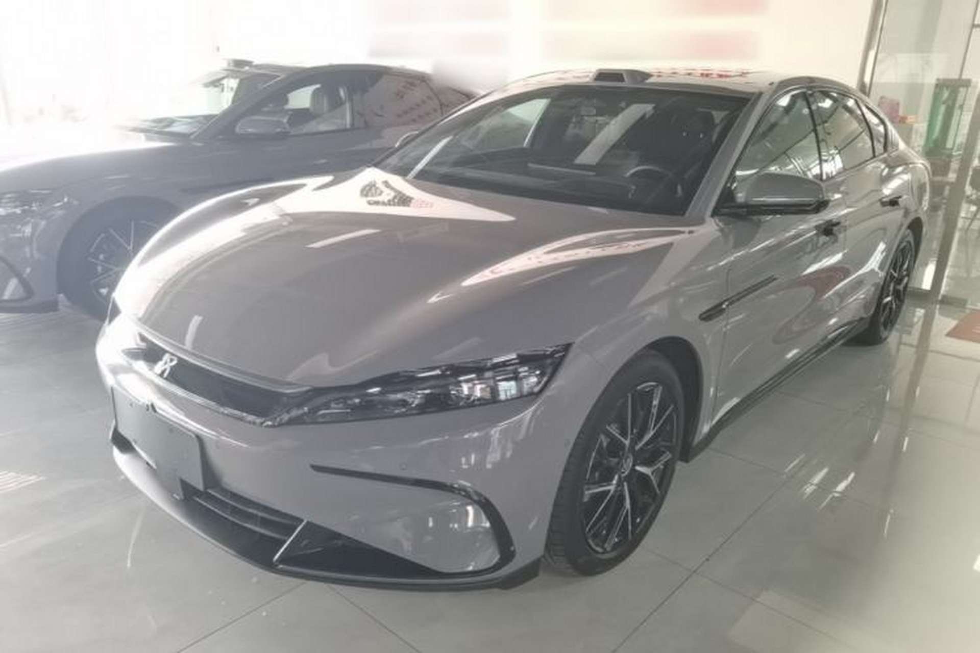 Used BYD Han 2025 DM-i 125KM LiDAR-Powered Intelligent Driving Model Front Left 45 Deg