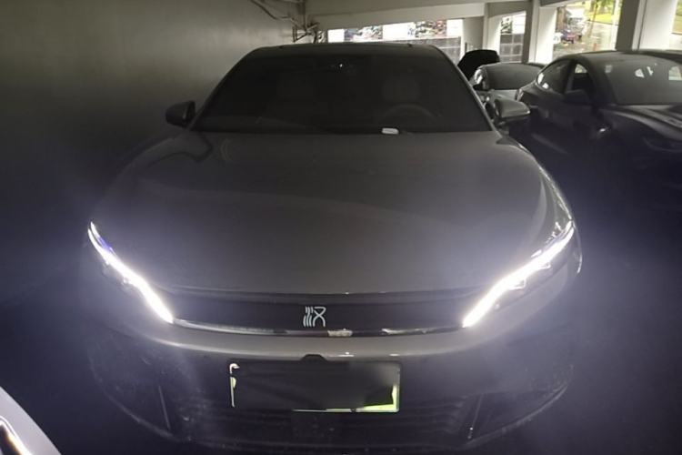 Used BYD Han 2025 Model EV Intelligent Driving Edition 635KM Flagship Front