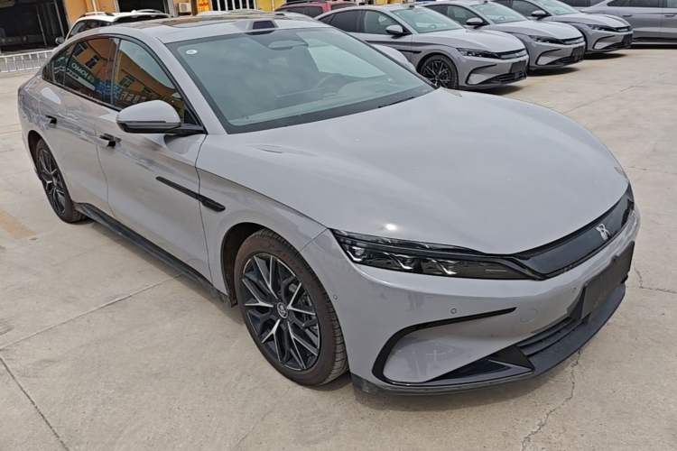 Used BYD Han 2025 DM-i 125KM LiDAR-Powered Intelligent Driving Model Front Right 45 Deg