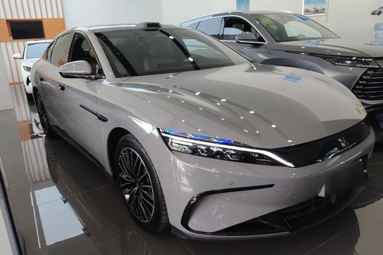 Used BYD Han 2025 DM-i 125KM LiDAR-Powered Intelligent Driving Model Front Right 45 Deg