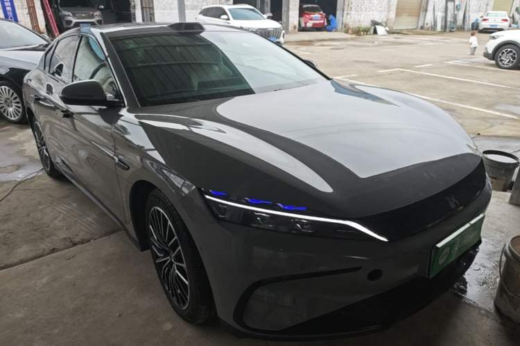 Used BYD Han 2025 EV with 701 km of Laser Radar-Enabled Intelligent Driving Front Right 45 Deg