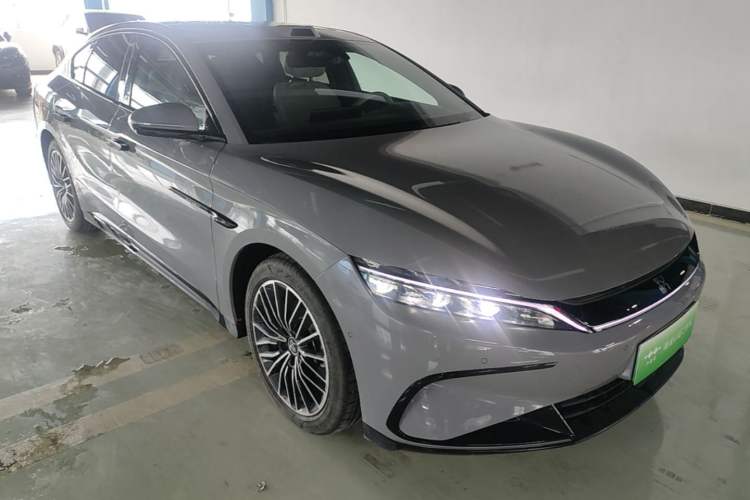 Used BYD Han 2025 DM-i Intelligent Driving Edition 125KM LiDAR Flagship Model Front Right 45 Deg