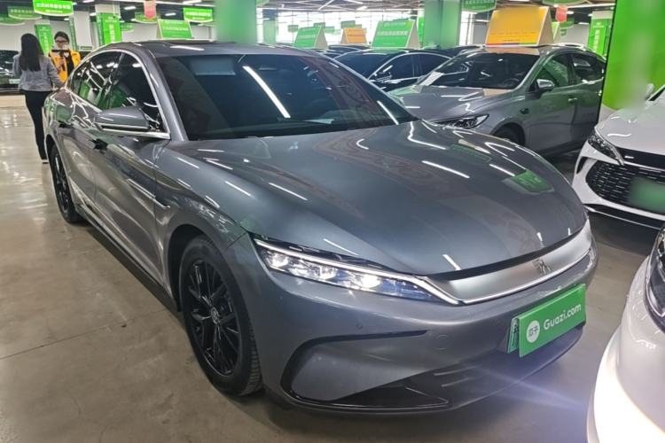 Used BYD Han 2025 DM-i 125KM Elite Model Front Right 45 Deg