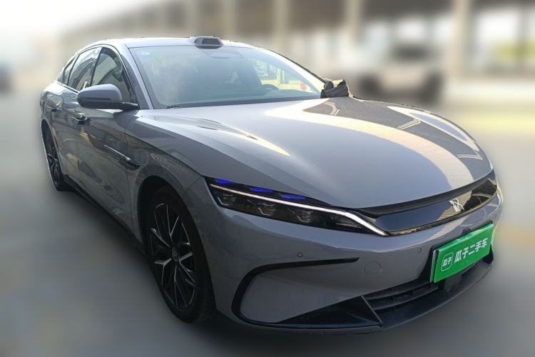 Used BYD Han 2025 DM-i Intelligent Driving Edition 125KM Prestige Model Front Right 45 Deg