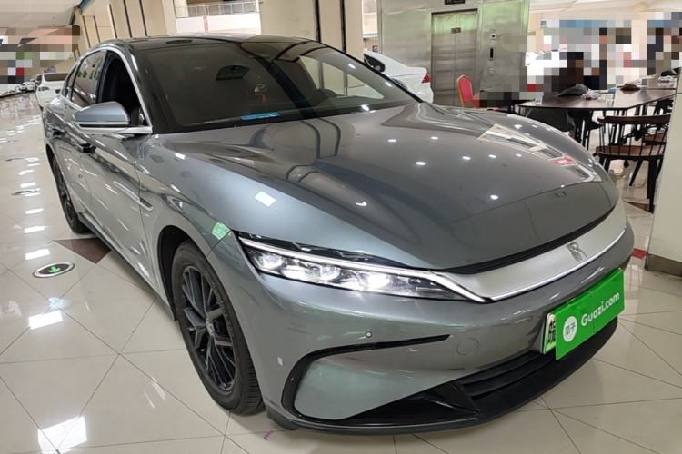 Used BYD Han 2025 DM-i 125KM Comfort Model Front Right 45 Deg