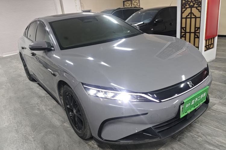 Used BYD Han 2025 DM-i Smart Drive 125KM Elite Model Front Right 45 Deg