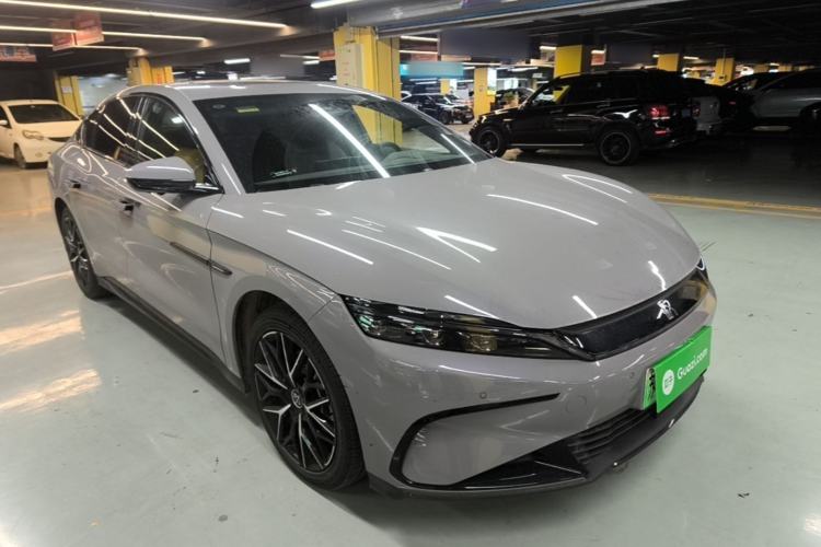 Used BYD Han 2025 EV 506KM Prestige Edition Front Right 45 Deg