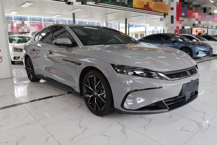 Used BYD Han 2025 DM-i Smart Drive 125KM Prestige Model Front Right 45 Deg