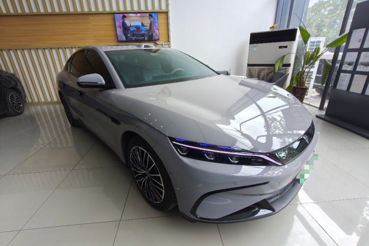 Used BYD Han 2025 DM-i 125KM LiDAR-Powered Intelligent Driving Model Front Right 45 Deg
