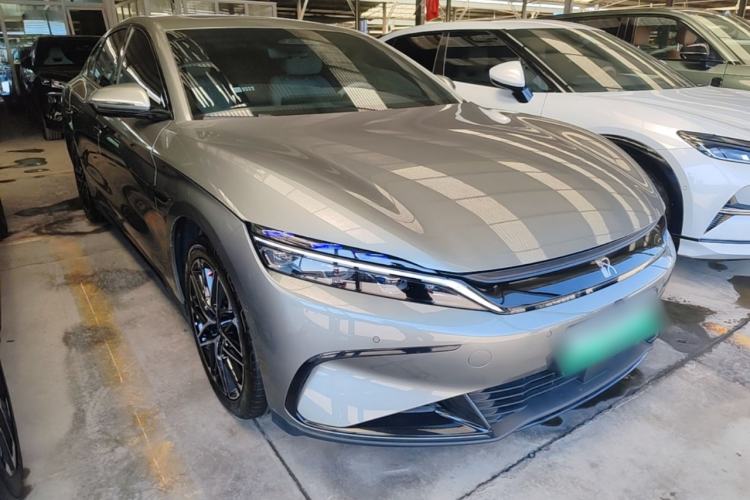 Used BYD Han 2025 Model EV Intelligent Driving Edition 635KM Flagship Front Right 45 Deg