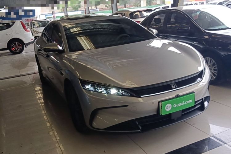 Used BYD Han 2025 DM-i Intelligent Driving Edition 245KM Prestigious Edition Front Right 45 Deg