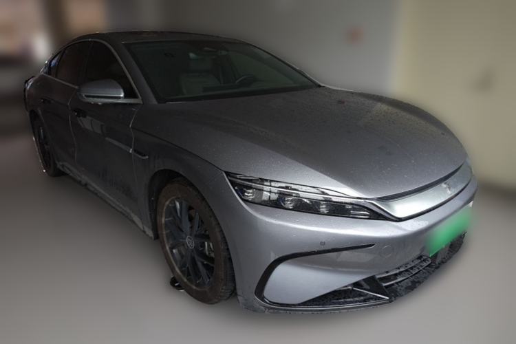 Used BYD Han 2025 DM-i Smart Drive 125KM Comfort Edition Front Right 45 Deg