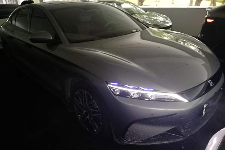 Used BYD Han 2025 Model EV Intelligent Driving Edition 635KM Flagship Front Right 45 Deg
