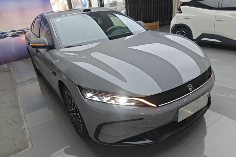 Used BYD Han 2025 EV with 701 km of Laser Radar-Enabled Intelligent Driving Front Right 45 Deg