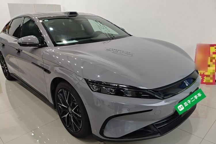 Used BYD Han 2025 DM-i Intelligent Driving Edition 125KM Prestige Model Front Right 45 Deg