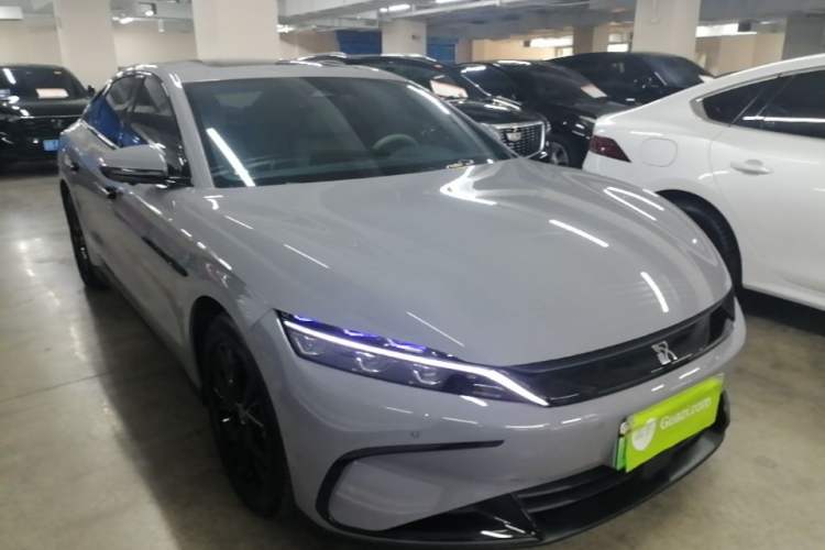 Used BYD Han 2025 DM-i 125KM Elite Model Front Right 45 Deg