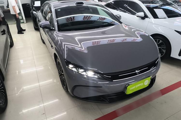 Used BYD Han 2025 DM-i Intelligent Driving Edition 125KM LiDAR Flagship Model Front Right 45 Deg