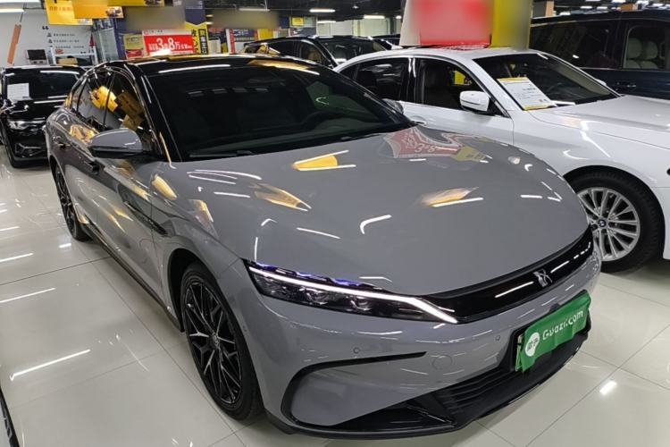 Used BYD Han 2025 EV Intelligent Driving Version 506KM Prestige Model Front Right 45 Deg