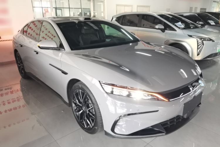 Used BYD Han 2025 DM-i 125KM LiDAR-Powered Intelligent Driving Model Front Right 45 Deg