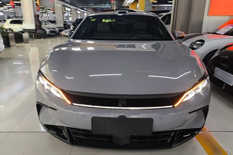 Used BYD Han 2025 DM-i Intelligent Driving Edition 125KM Prestige Model Front