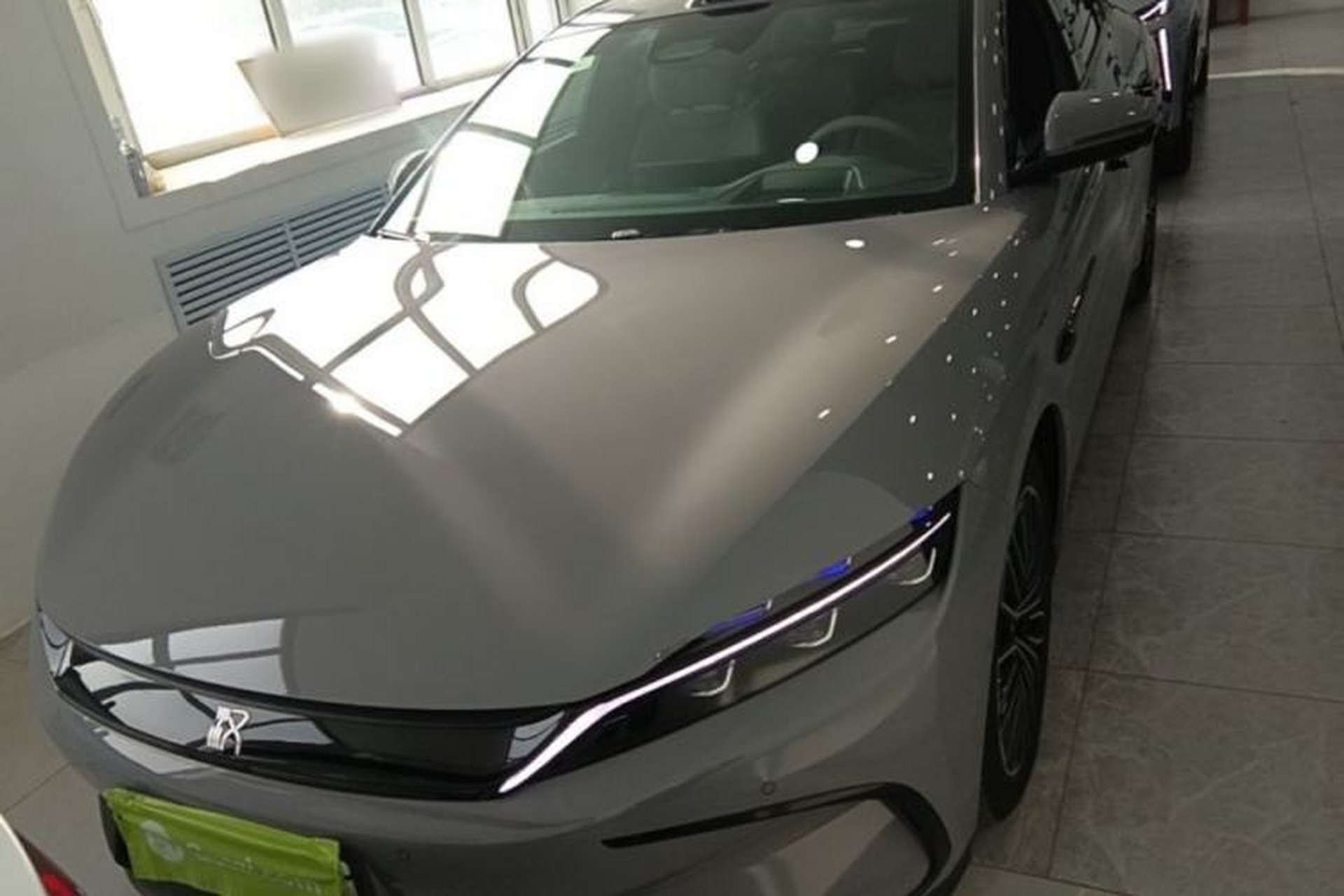 Used BYD Han 2025 DM-i Intelligent Driving Edition 125KM LiDAR Flagship Model Front