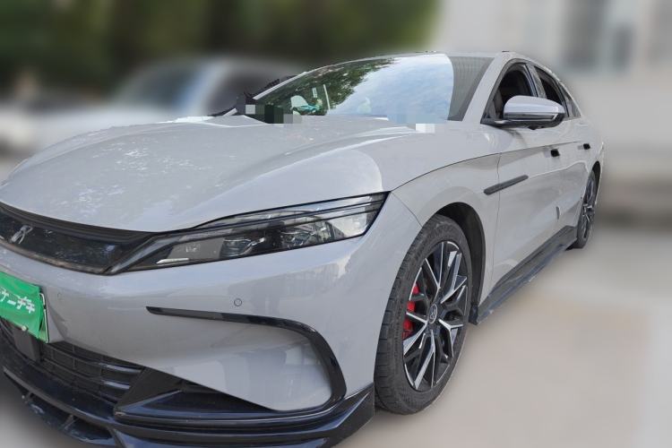 BYD Han 2025 DM-i 125KM Prestige Model - Premium