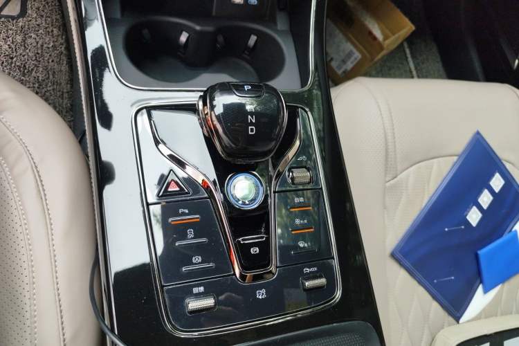 Used BYD Han 2025 EV 506KM Prestige Edition Gear Lever