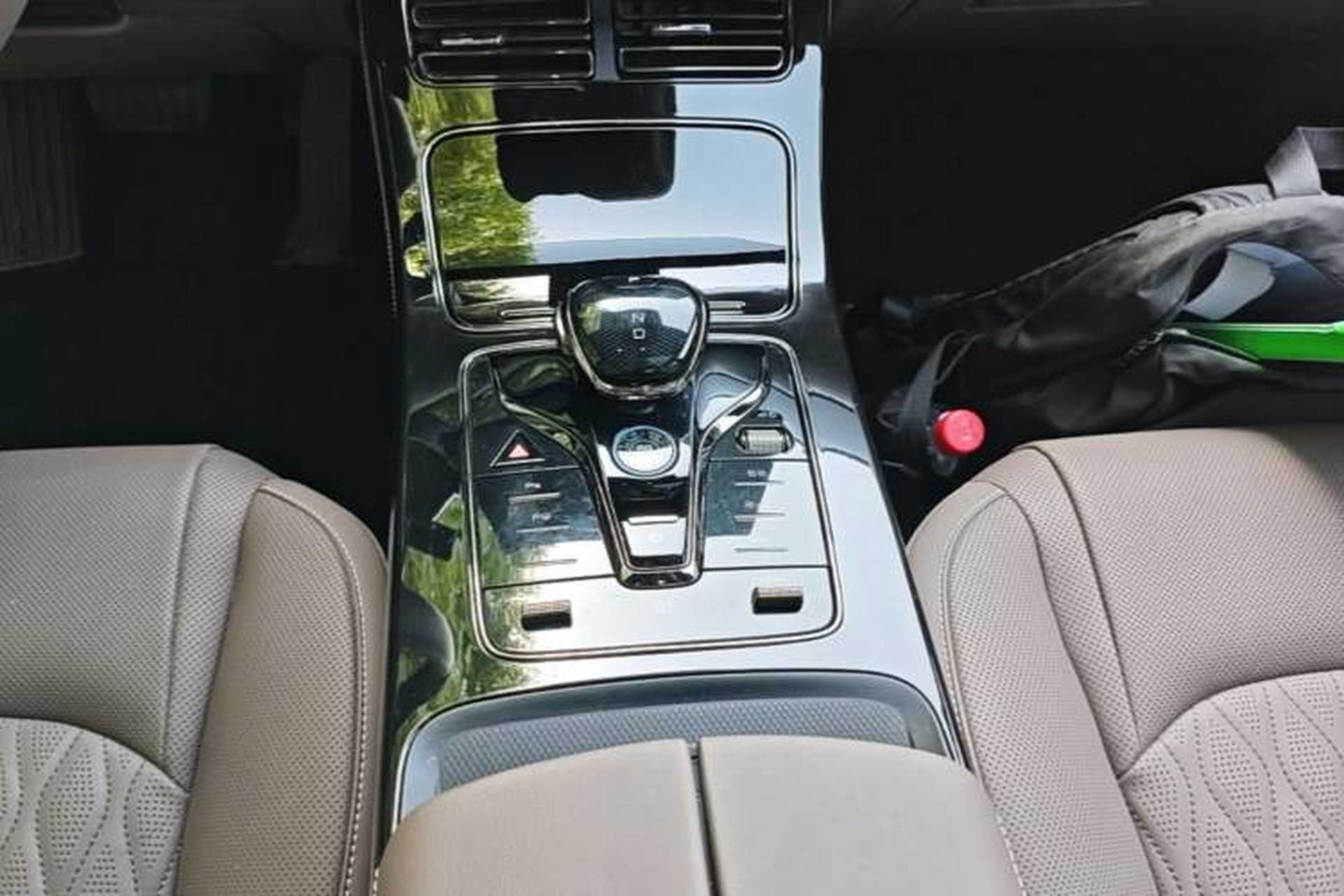 Used BYD Han 2025 DM-i Intelligent Driving Edition 125KM Prestige Model Gear Lever