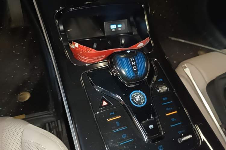 Used BYD Han 2025 DM-i 125KM Prestige Model Gear Lever