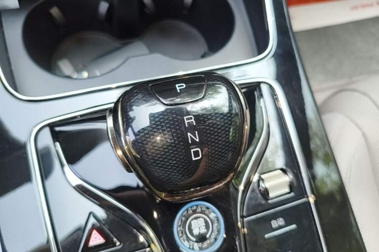 Used BYD Han 2025 DM-i 125KM Elite Model Gear Lever
