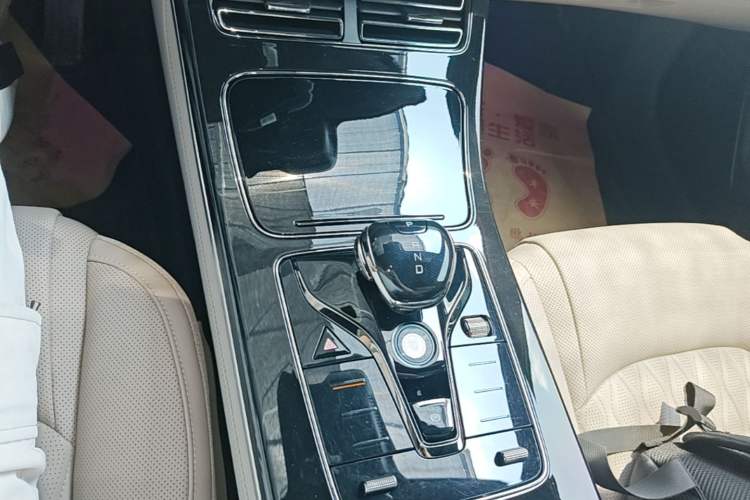Used BYD Han 2025 DM-i 125KM Prestige Model Gear Lever