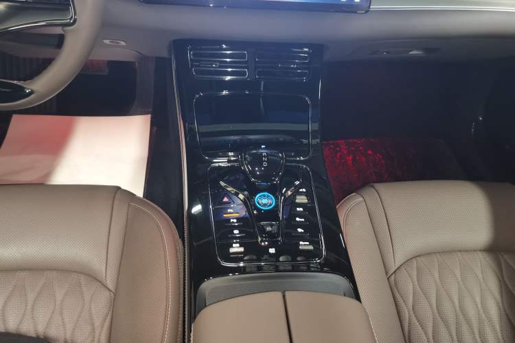 Used BYD Han 2025 EV 605KM Prestige Model Gear Lever